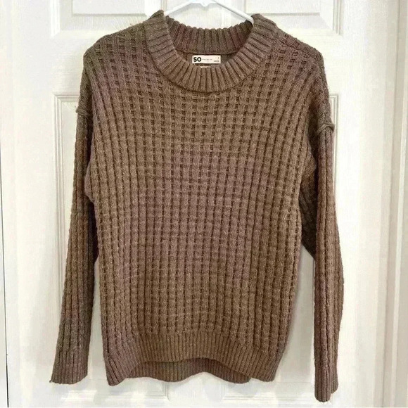 SO Juniors Women Sweater Sz S Light Brown Mock Neck Pull On Chunky Sweater - Picture 4 of 11